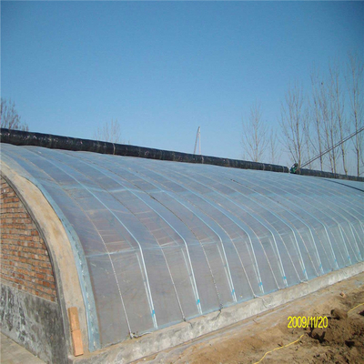 自動湿度制御付きの太陽エネルギー冷却自動冬温室