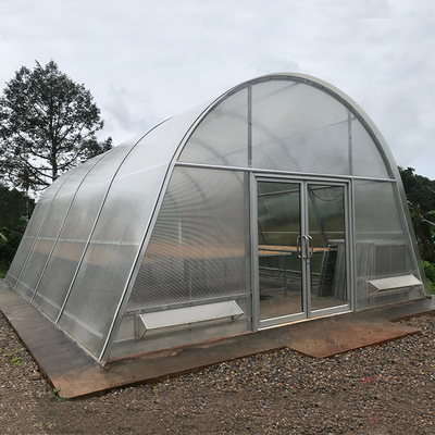 安定してUV保護された PCボード温室で野菜を乾燥させ,最適な換気